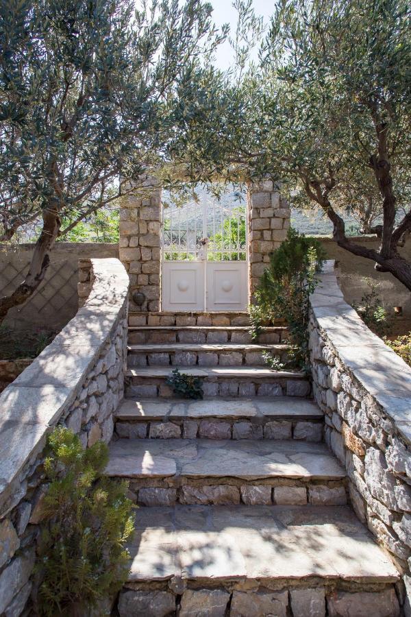 Lady Of Hydra Villa, Sea Front View, Private Beach Exterior foto