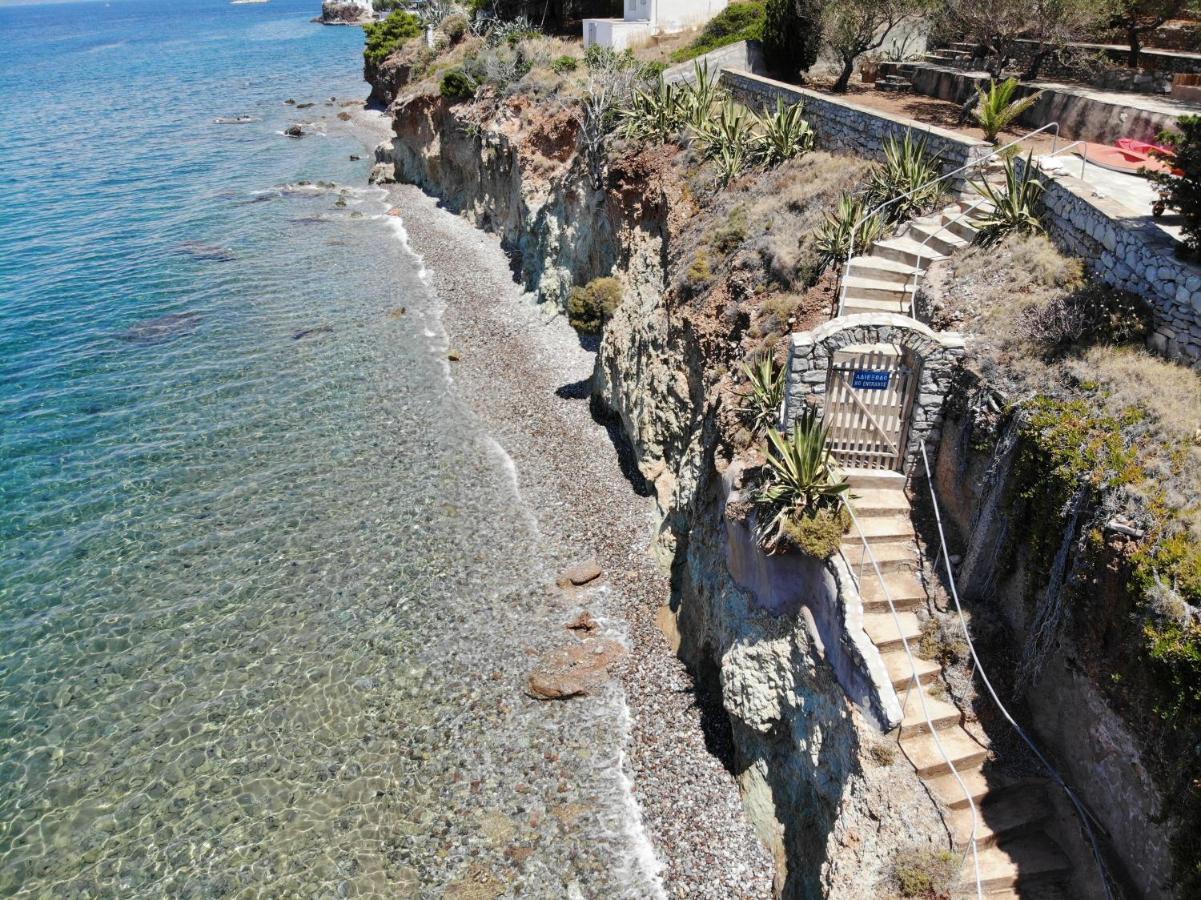 Lady Of Hydra Villa, Sea Front View, Private Beach Exterior foto